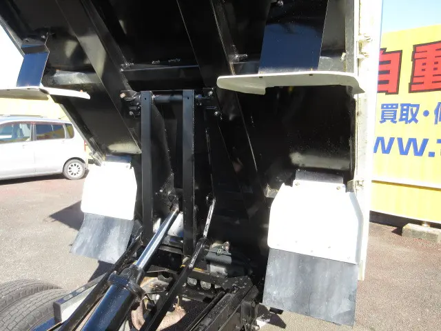 いすゞ エルフ TKG-NKS85AN(4WD)の写真37