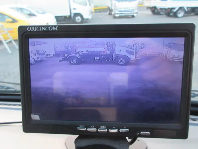 いすゞ エルフ BKG-NKR85AN(2WD)の写真21