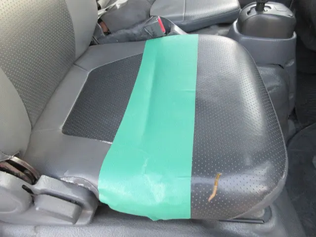 いすゞ エルフ BKG-NKR85AN(2WD)の写真23