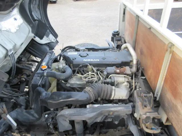 日産 アトラス KR-AKR81LAR(2WD)の写真24