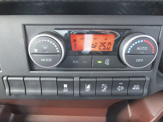 日野 レンジャー 2KG-FD2ABG(2WD)の写真16