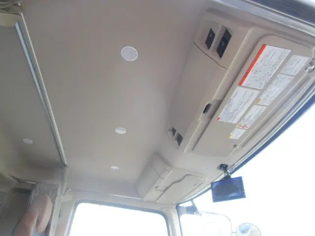 日野 レンジャー 2KG-FD2ABG(2WD)の写真19