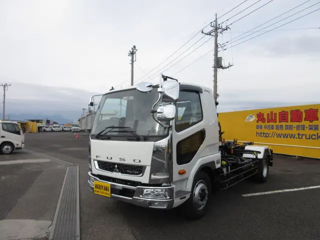 三菱 ファイター 2KG-FK62FZ(2WD)の写真1