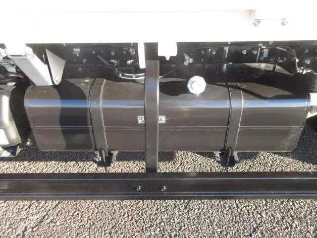 三菱 キャンター 2PG-FEB90(2WD)の写真40