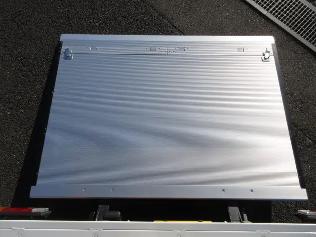 三菱 キャンター 2PG-FEB90(2WD)の写真11