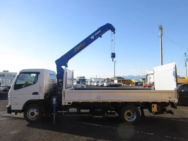 三菱 キャンター 2PG-FEB90(2WD)の写真14