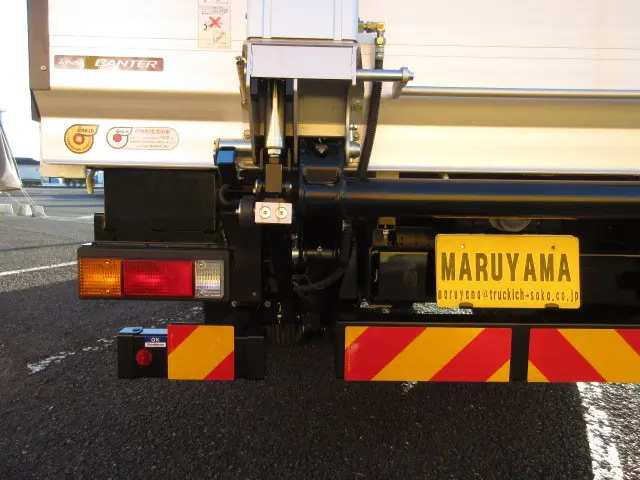 三菱 キャンター 2PG-FEB90(2WD)の写真48