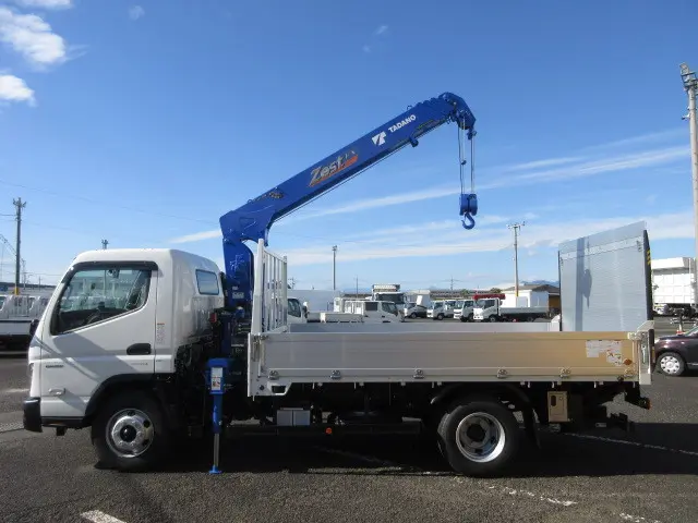 三菱 キャンター 2PG-FEB90(2WD)の写真10