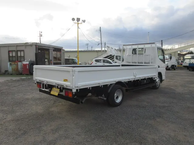 三菱 キャンター PA-FE72BE(2WD)の写真4