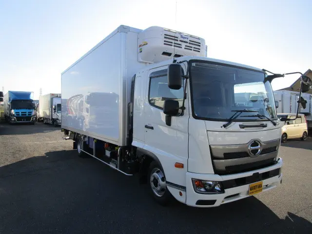 日野 レンジャー 2PG-FD2ABG(2WD)の写真2