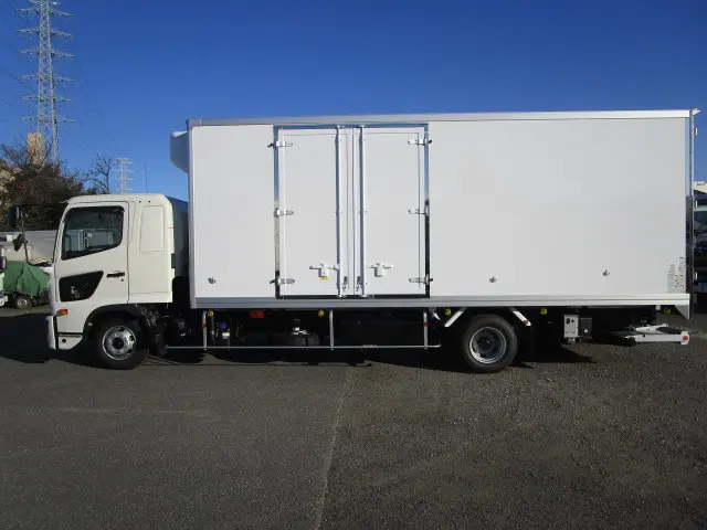 日野 レンジャー 2PG-FD2ABG(2WD)の写真5