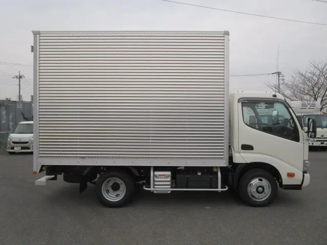 日野 デュトロ 2KG-XZU605M(2WD)の写真6