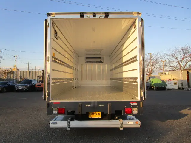 日野 レンジャー 2PG-FD2ABG(2WD)の写真8