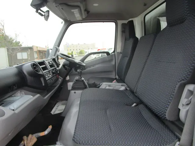 日野 デュトロ 2KG-XZU710M(2WD)の写真24