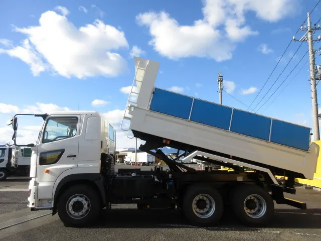 日野 プロフィア 2DG-FS1AGE(6x4)の写真11