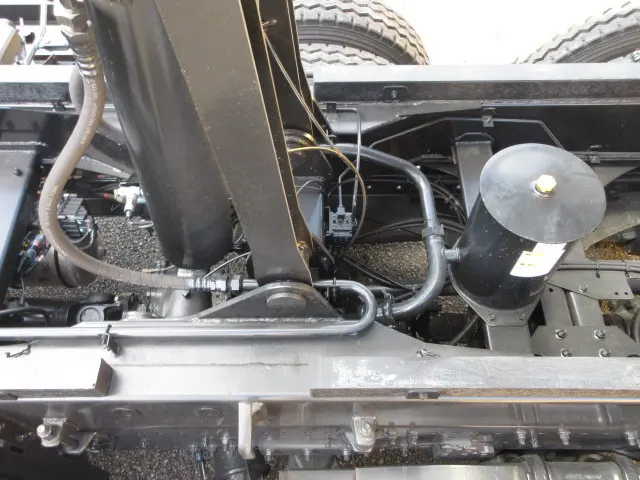 日野 プロフィア 2DG-FS1AGE(6x4)の写真34