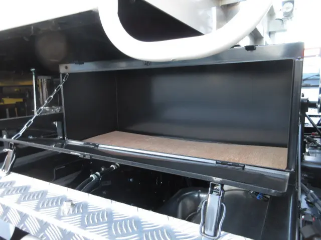 日野 プロフィア 2DG-FS1AGE(6x4)の写真46