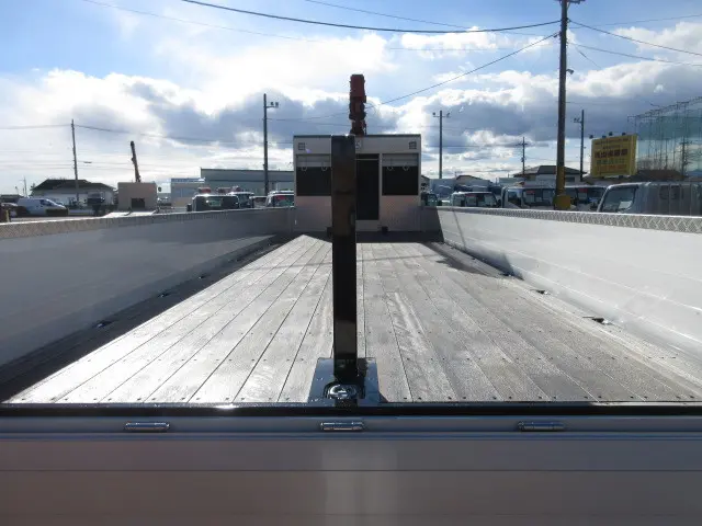 日野 プロフィア 2DG-FW1AHC(8x4)の写真9