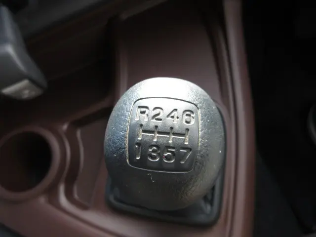 日野 プロフィア 2DG-FW1AHC(8x4)の写真14