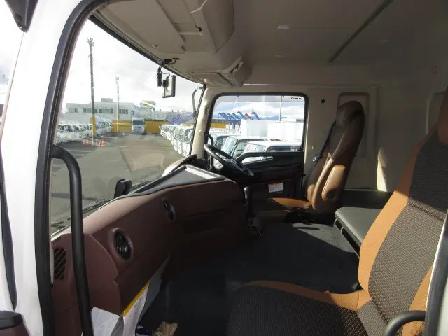 日野 プロフィア 2DG-FW1AHC(8x4)の写真17