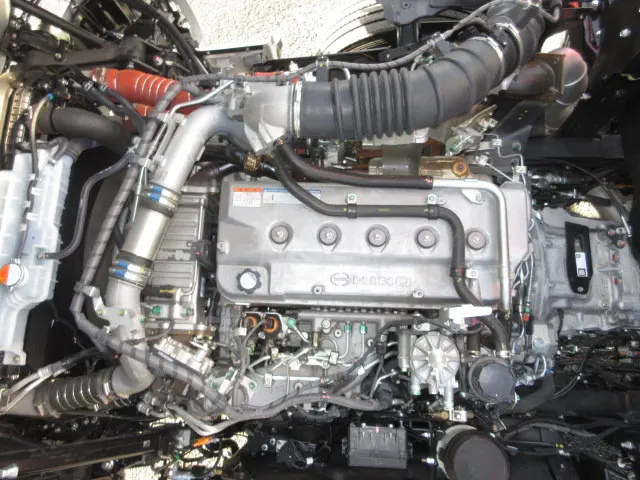 日野 プロフィア 2DG-FW1AHC(8x4)の写真18