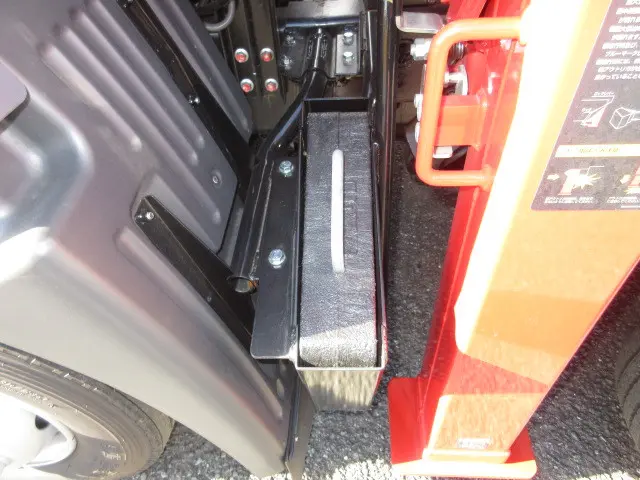 日野 プロフィア 2DG-FW1AHC(8x4)の写真33