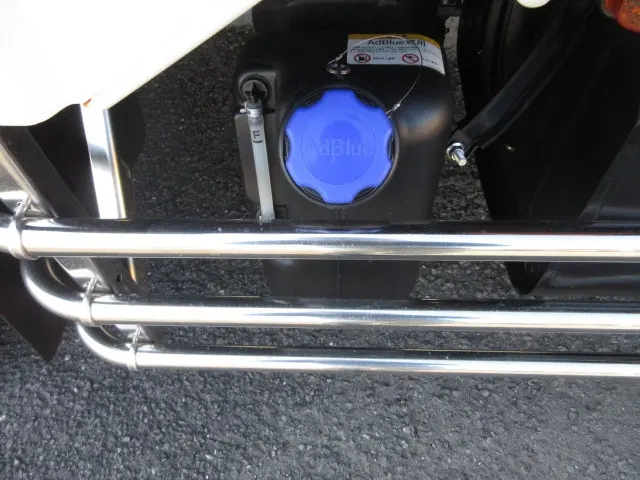 日野 プロフィア 2DG-FW1AHC(8x4)の写真47