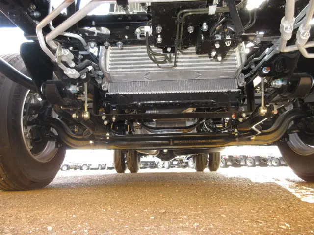 三菱 キャンター 2PG-FEB90(2WD)の写真30