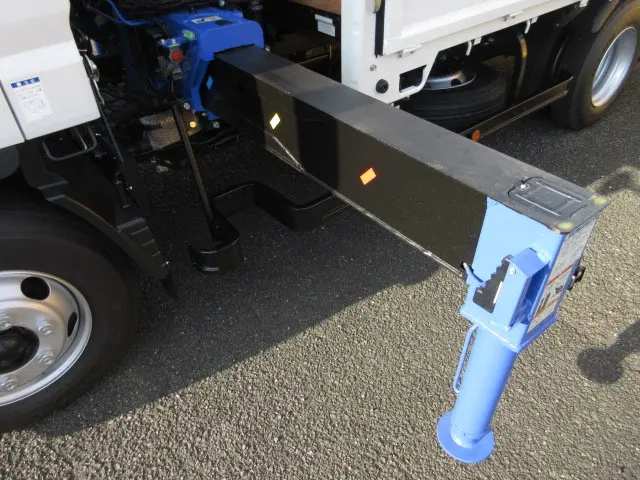 三菱 キャンター 2PG-FEB90(2WD)の写真38