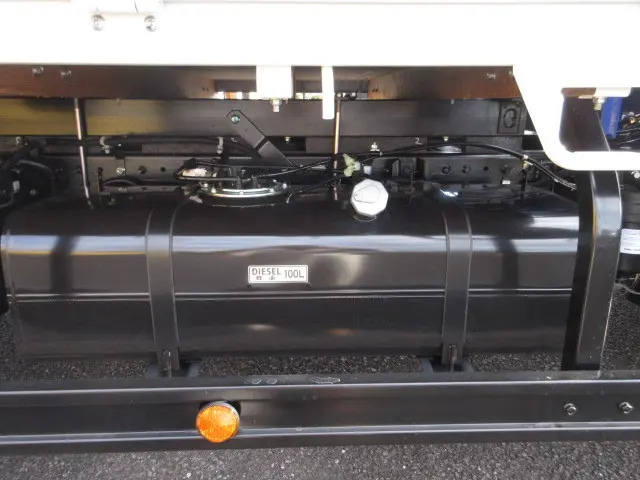 三菱 キャンター 2PG-FEB90(2WD)の写真47