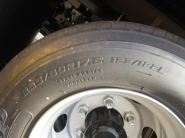 三菱 キャンター 2PG-FEB90(2WD)の写真49