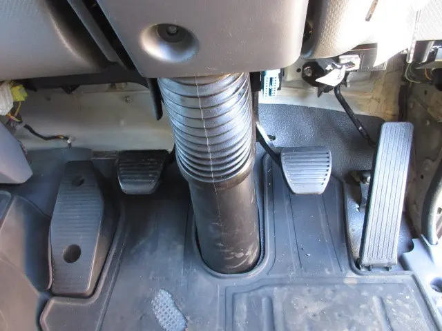 いすゞ フォワード TKG-FRR90S2(2WD)の写真19