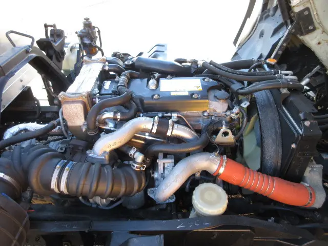 いすゞ フォワード TKG-FRR90S2(2WD)の写真23