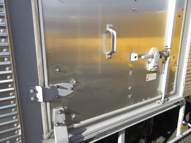 いすゞ フォワード TKG-FRR90S2(2WD)の写真42