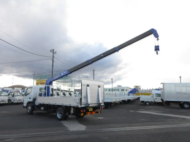 三菱 キャンター 2PG-FEB90(2WD)の写真14