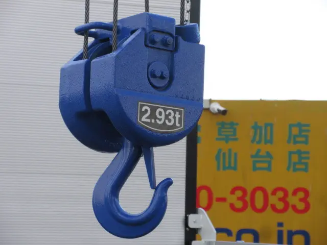 三菱 キャンター 2PG-FEB90(2WD)の写真18