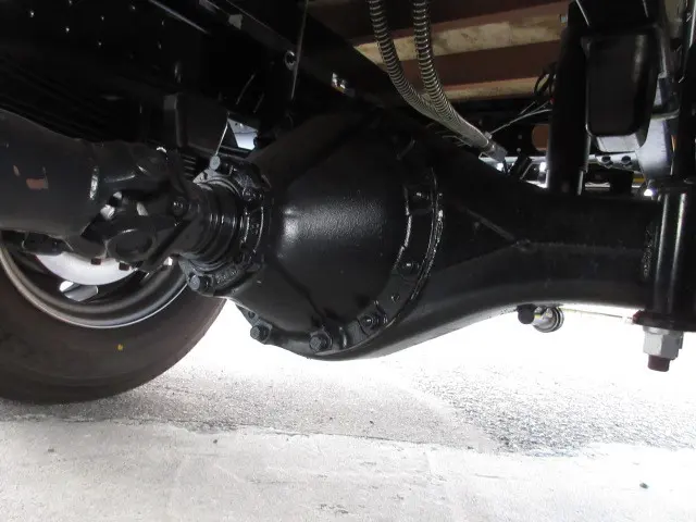 三菱 キャンター 2PG-FEB90(2WD)の写真35