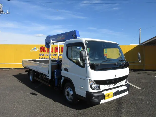 三菱 キャンター 2PG-FEB90(2WD)の写真2
