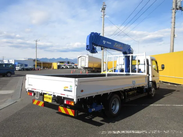 三菱 キャンター 2PG-FEB90(2WD)の写真4