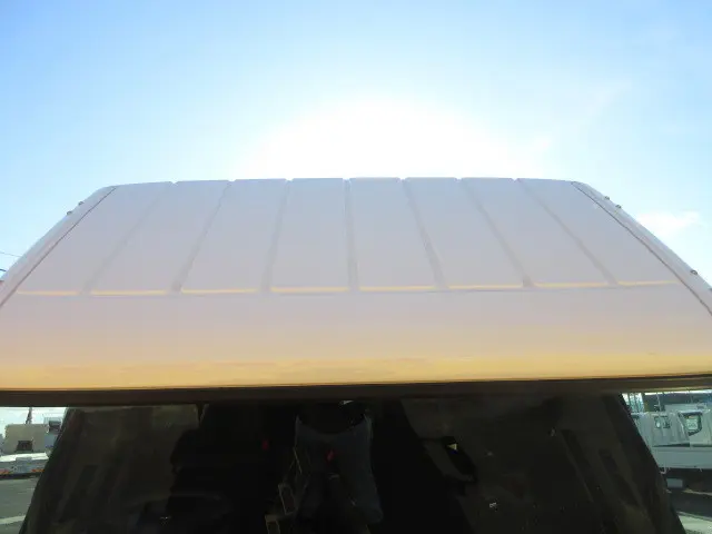 三菱 キャンター 2PG-FEB90(2WD)の写真14