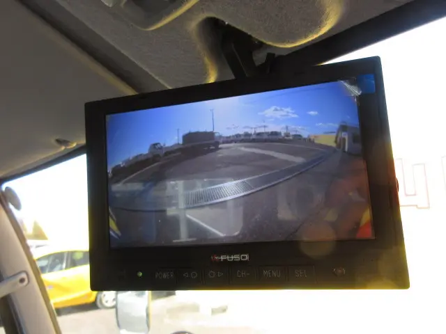 三菱 キャンター 2PG-FEB90(2WD)の写真17