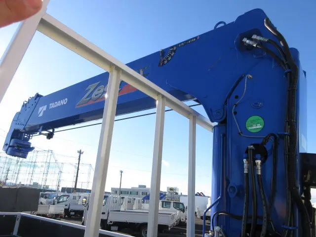 三菱 キャンター 2PG-FEB90(2WD)の写真32