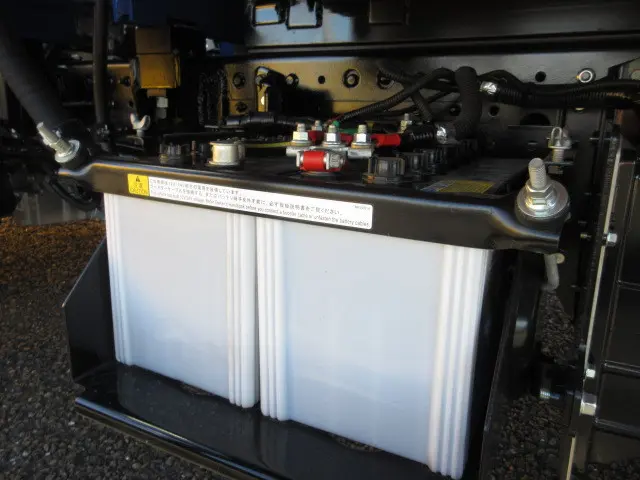 三菱 キャンター 2PG-FEB90(2WD)の写真41