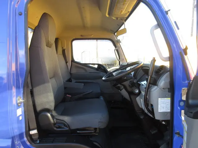 三菱 キャンター TPG-FGB70(4WD)の写真14