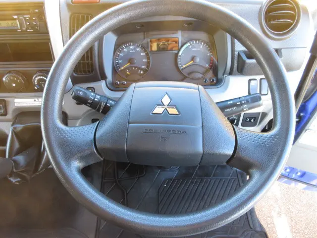 三菱 キャンター TPG-FGB70(4WD)の写真16