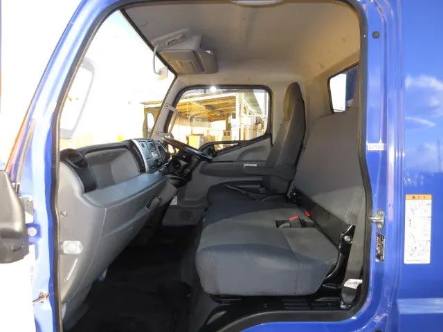 三菱 キャンター TPG-FGB70(4WD)の写真23