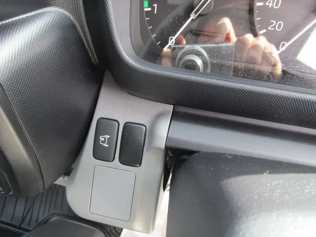 日野 デュトロ 2KG-XZU605M(2WD)の写真17
