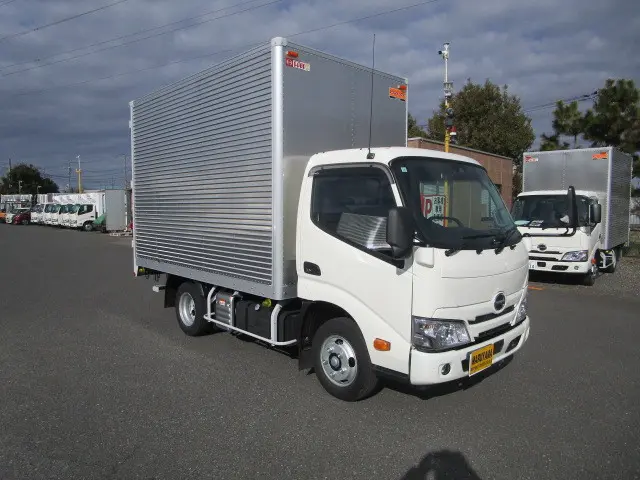 日野 デュトロ 2KG-XZU605M(2WD)の写真2