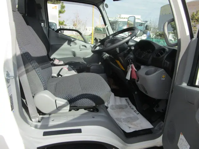 日野 デュトロ 2KG-XZU605M(2WD)の写真11