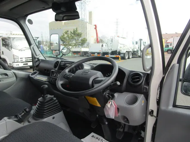 日野 デュトロ 2KG-XZU605M(2WD)の写真11